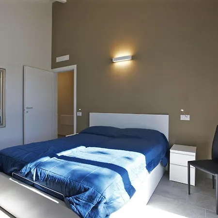 アパート Nipotine *